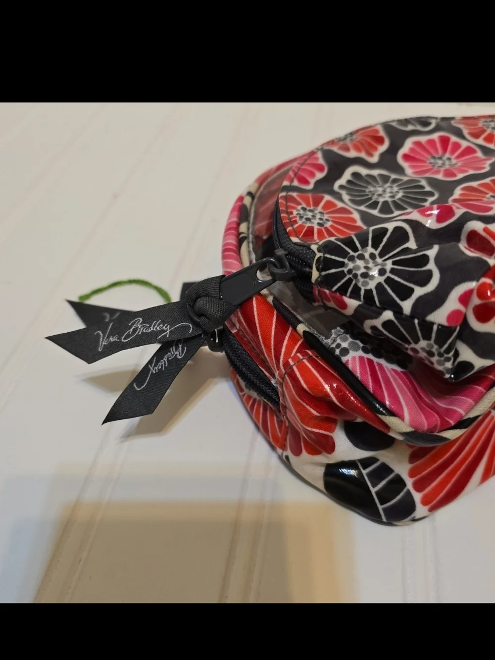 Vera Bradley Lot 2 Floral Cosmetic Pouch in Red & Black ,essential